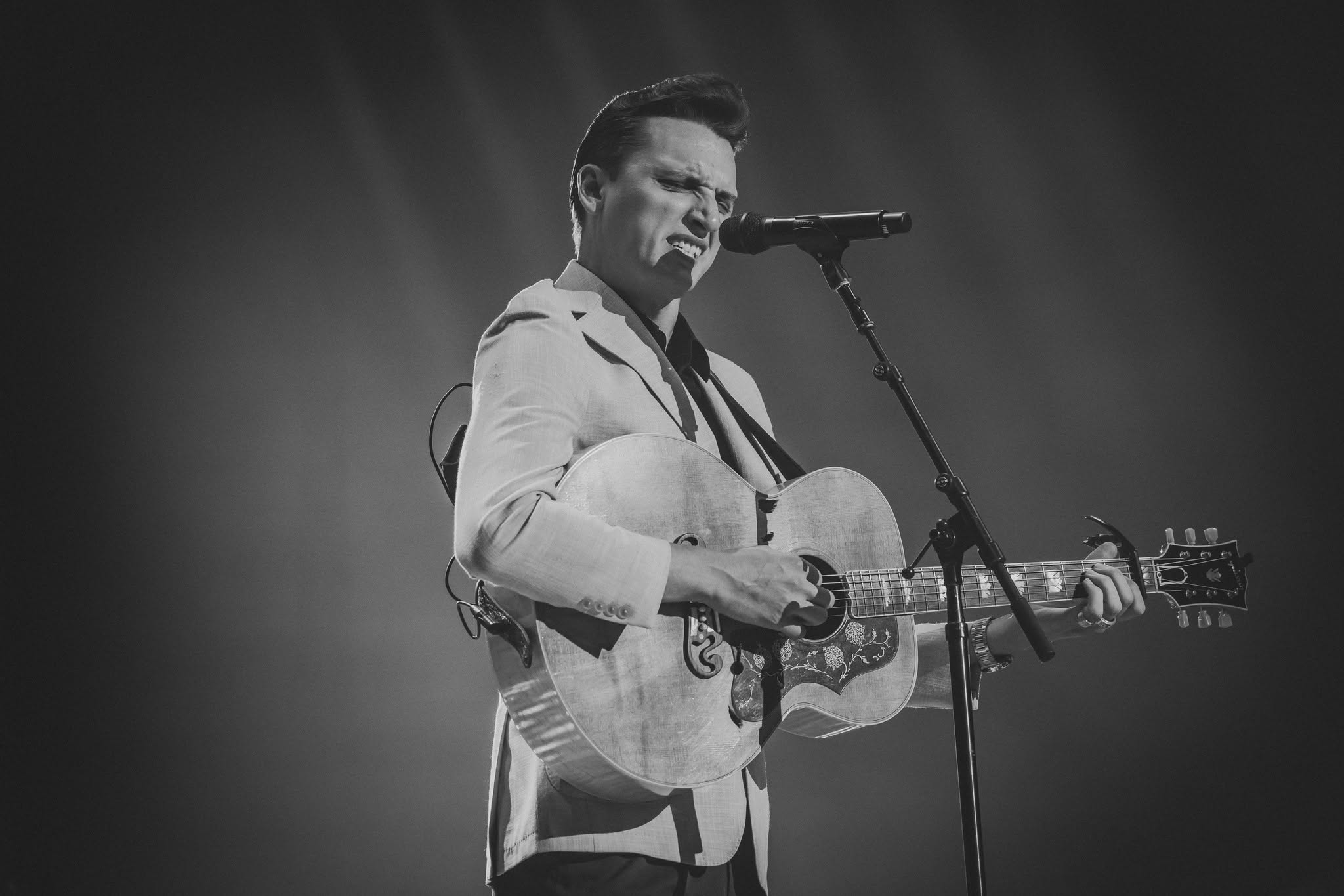 Frame from the SWEET TALK, Dylan Gossett and The Red Clay Strays show at the Denny Sanford PREMIER Center in Sioux Falls