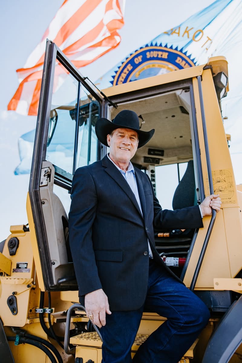 Groundbreaking — New Men's Prison