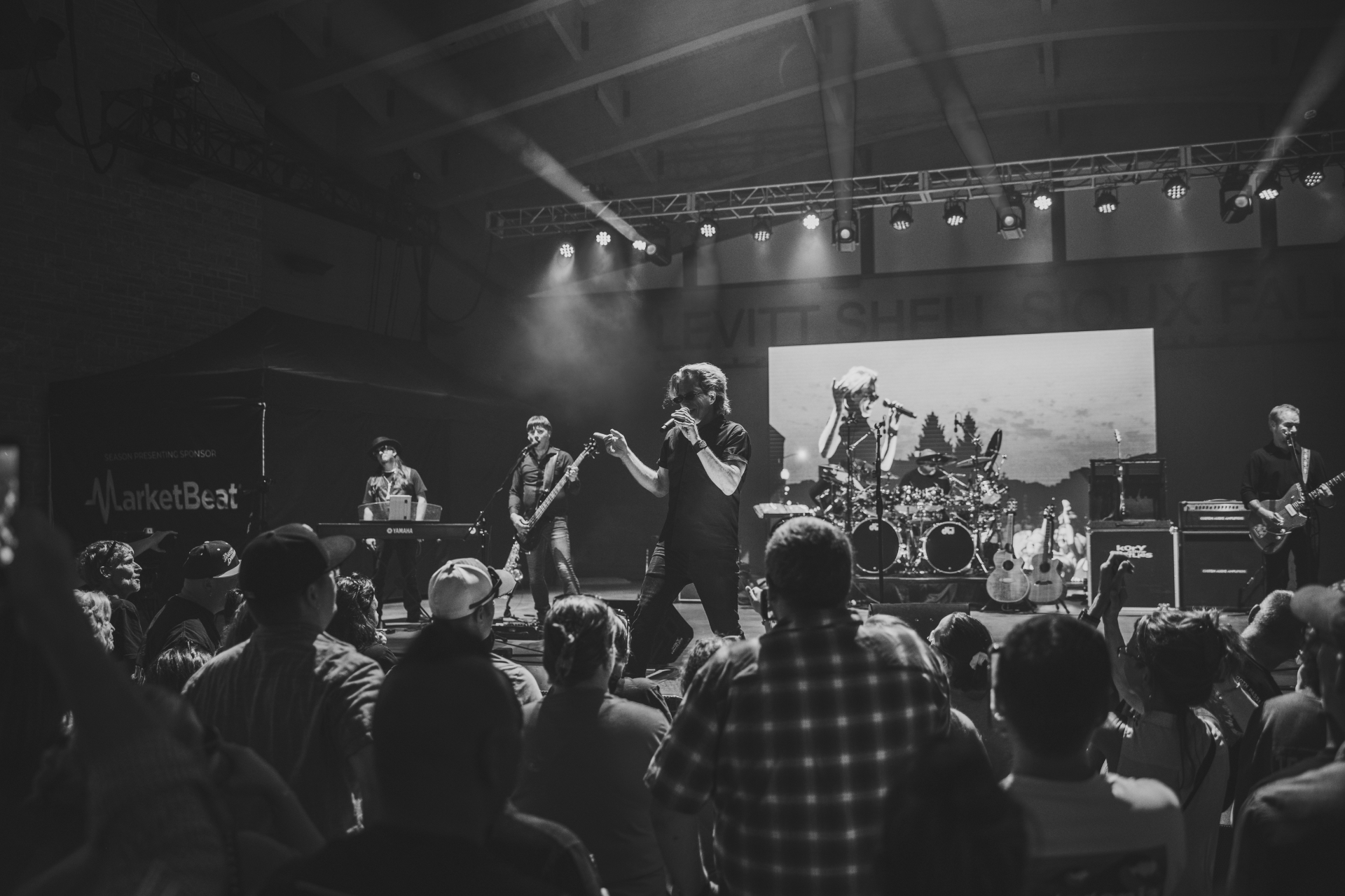 Frame from the KORY and the FIREFLIES concert at Levitt at the Falls in Sioux Falls