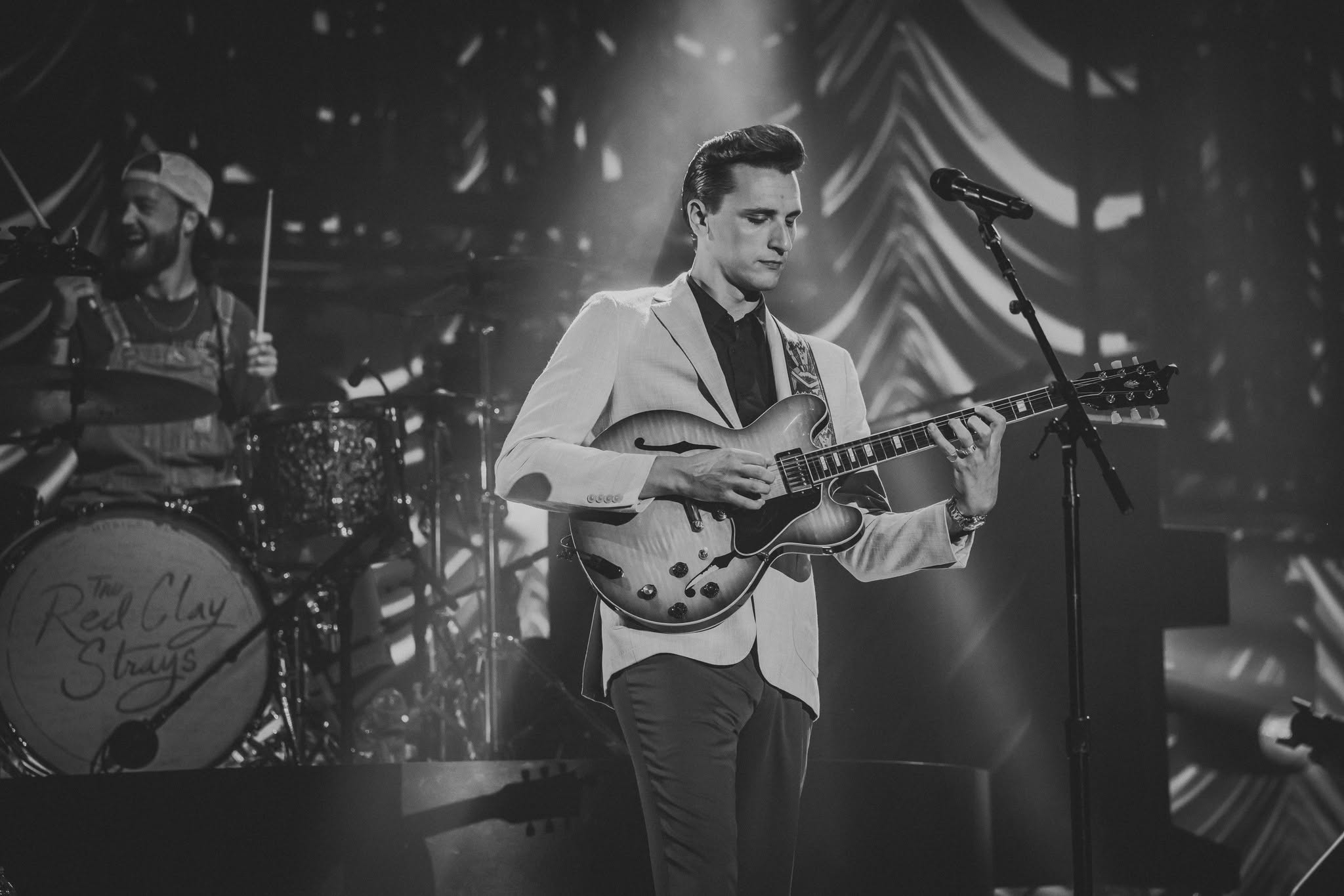 Frame from the SWEET TALK, Dylan Gossett and The Red Clay Strays show at the Denny Sanford PREMIER Center in Sioux Falls