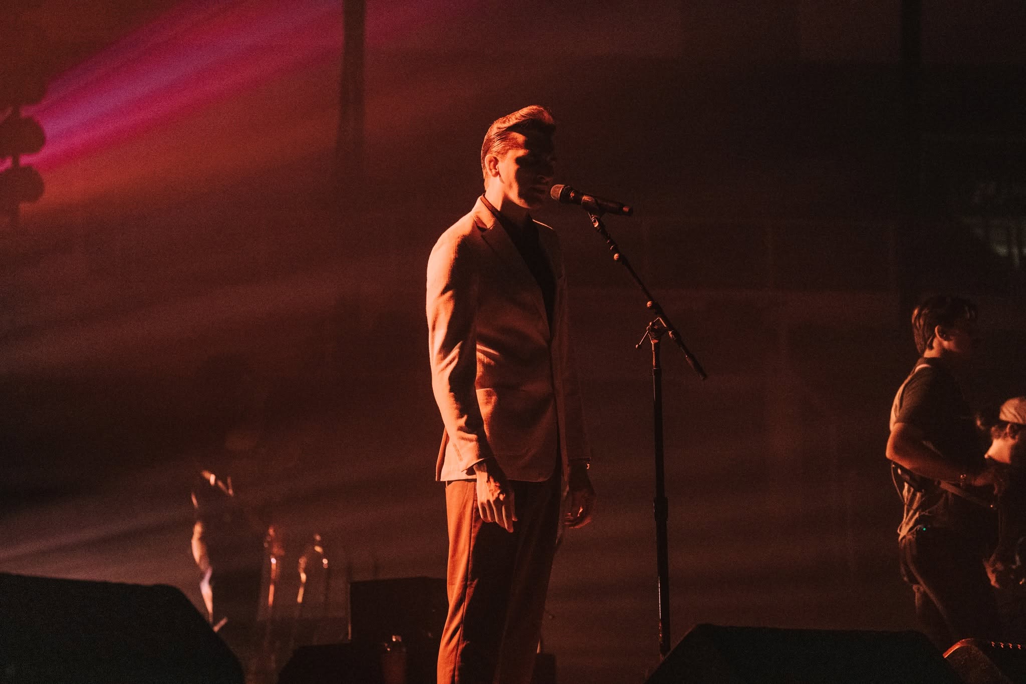 Frame from the SWEET TALK, Dylan Gossett and The Red Clay Strays show at the Denny Sanford PREMIER Center in Sioux Falls